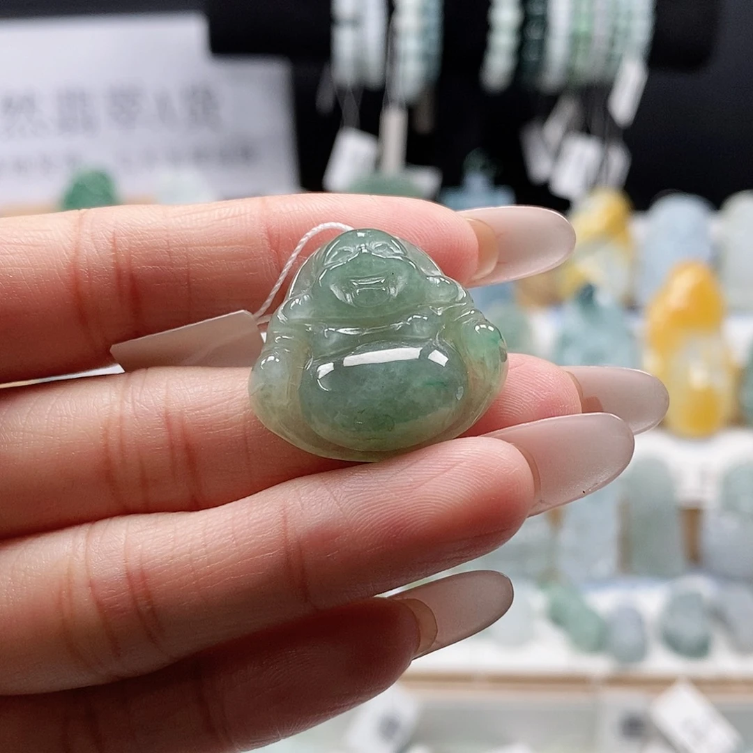 翡翠未镶嵌颈饰44