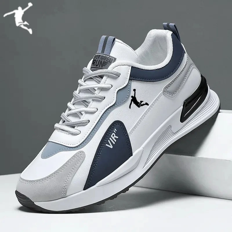 领跑乔丹男鞋秋冬新款运动鞋轻便跑步鞋防滑厚底阿甘鞋百搭小白鞋