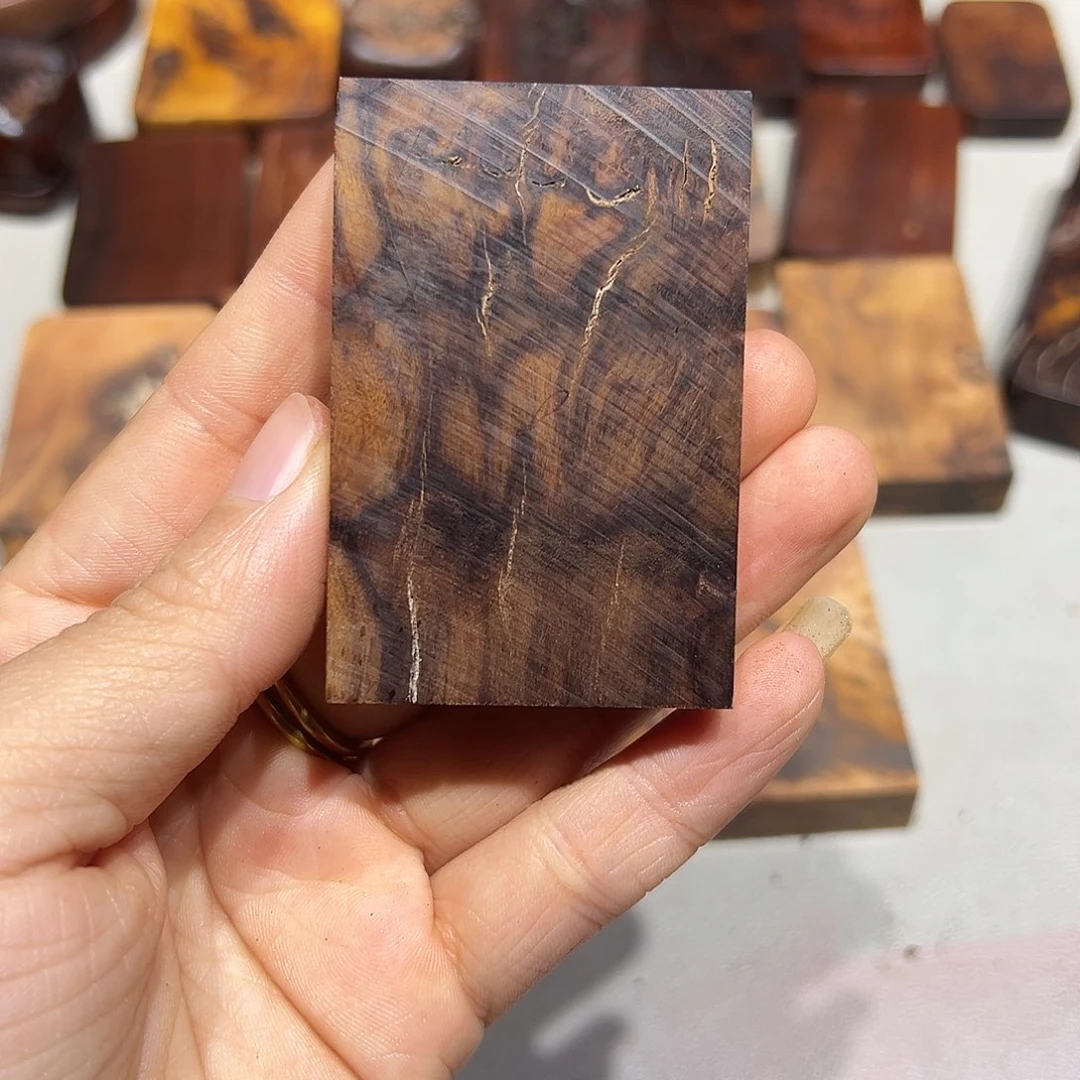 三***五枣木直播间默认截图