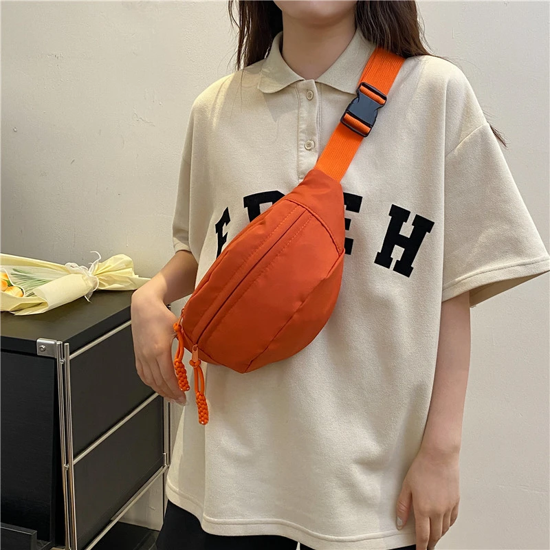 胸包女士ins超酷大容量斜挎包休闲日系学生单肩背包轻便运动腰包