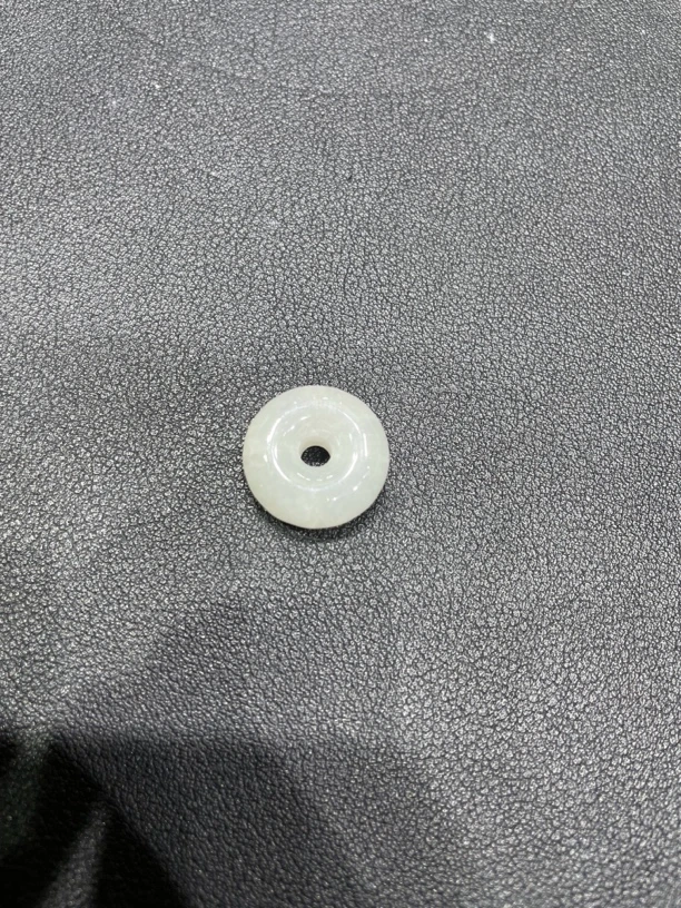 翡翠平安扣单个