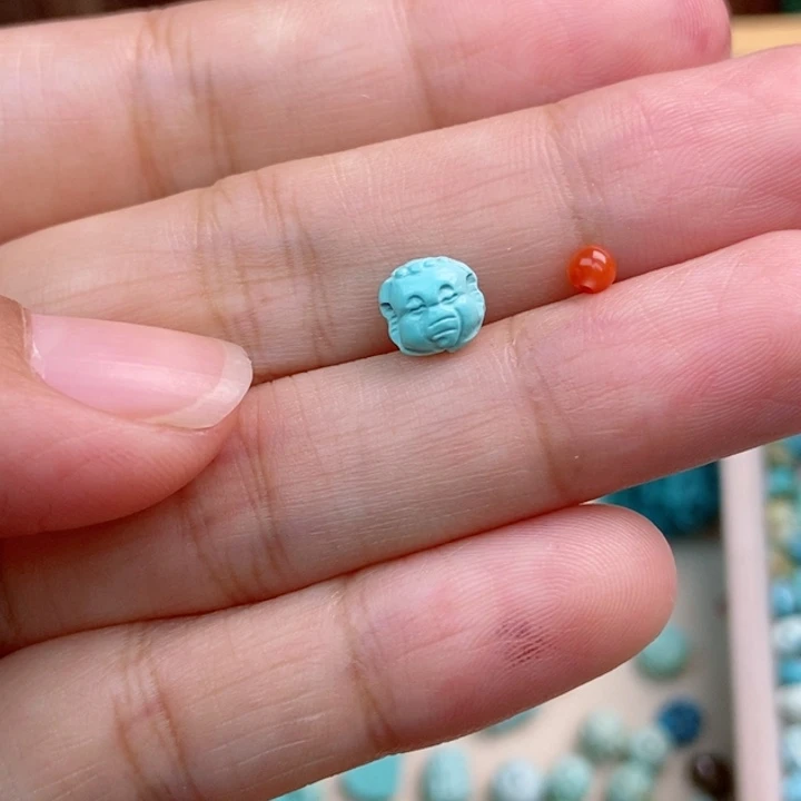 南红玛瑙未镶嵌珠宝奇石