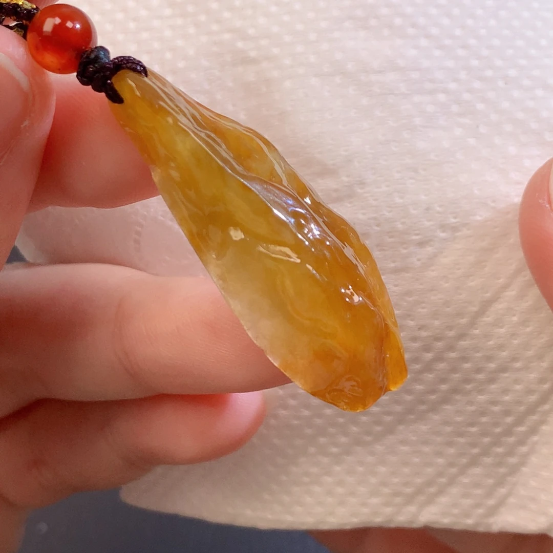 翡翠未镶嵌吊坠(不含链)889