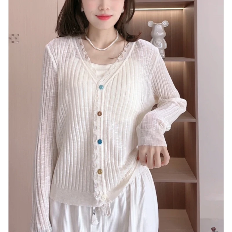 夏季防晒彩扣竖坑条针织开衫女新款洋气减龄百搭设计感外套上衣潮