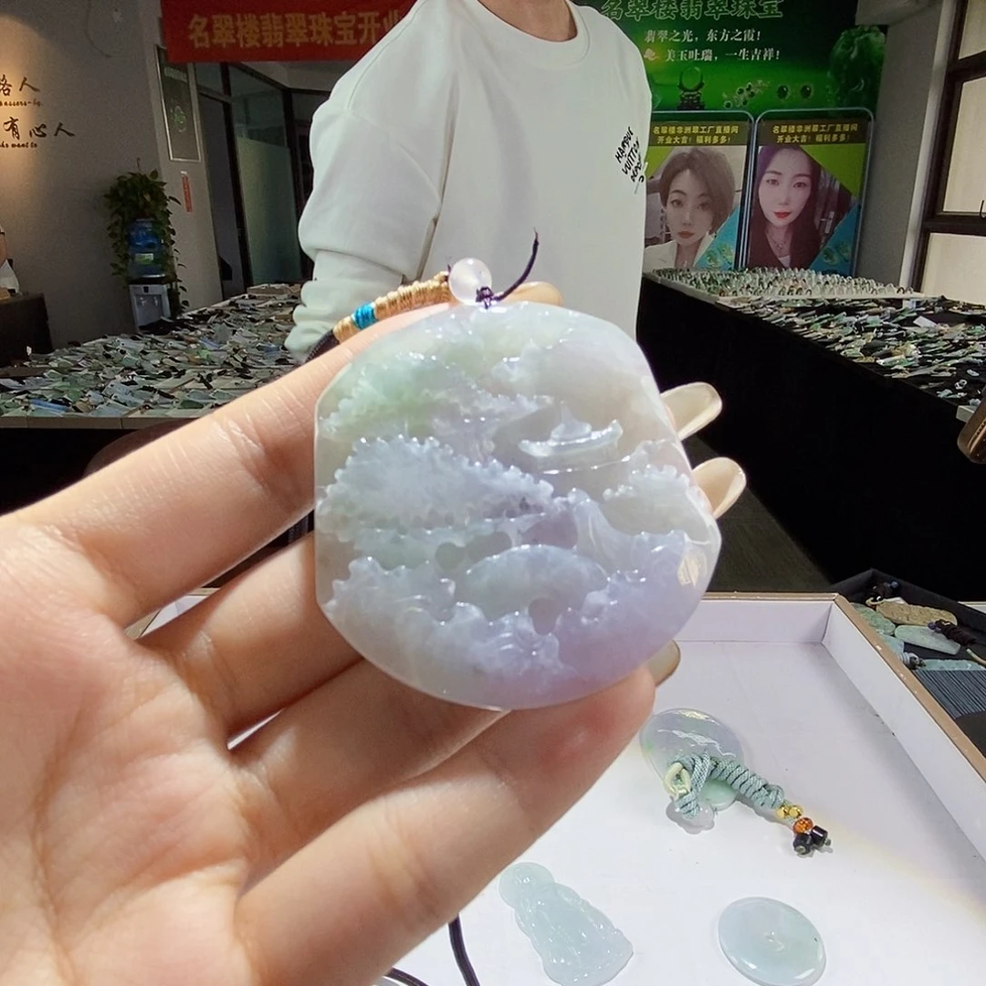颈饰未镶嵌翡翠翡翠