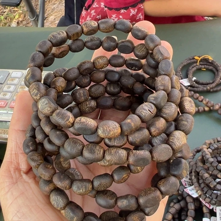 沉香手串红土乌身沉浮留疤卡7多样性发1条