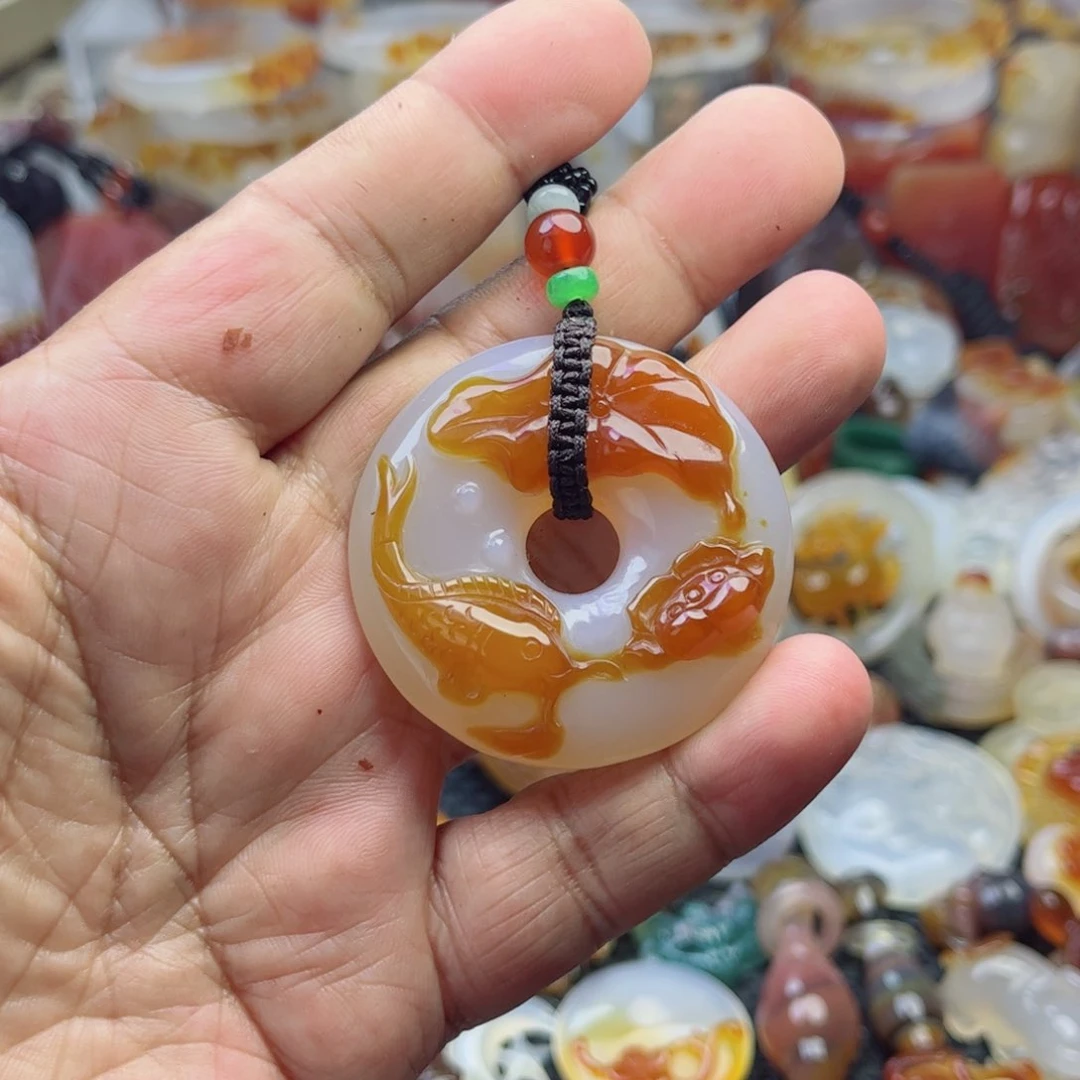 玛瑙/玉髓颈饰未镶嵌