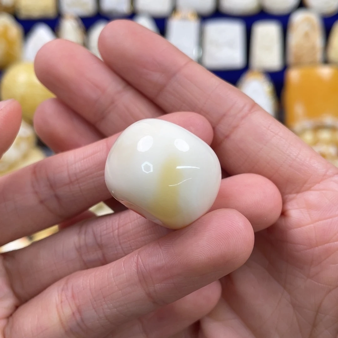 蜜蜡裸石未镶嵌琥珀蜜蜡扣子