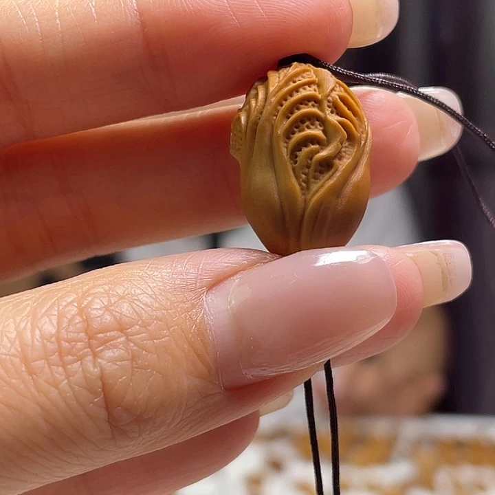 橄榄核吊坠橄榄核