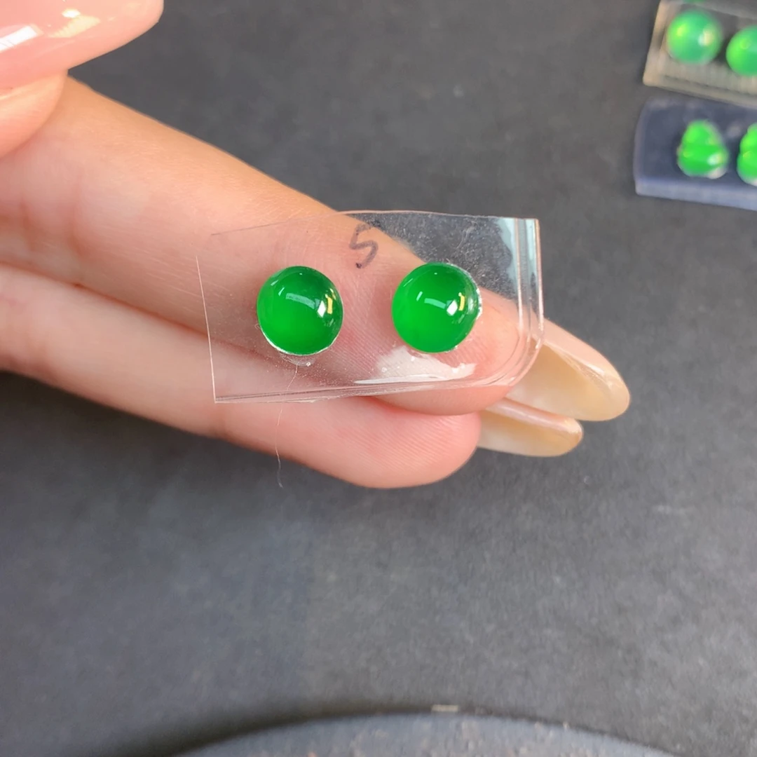 翡翠裸石翡翠翡翠7-6.7-3.5