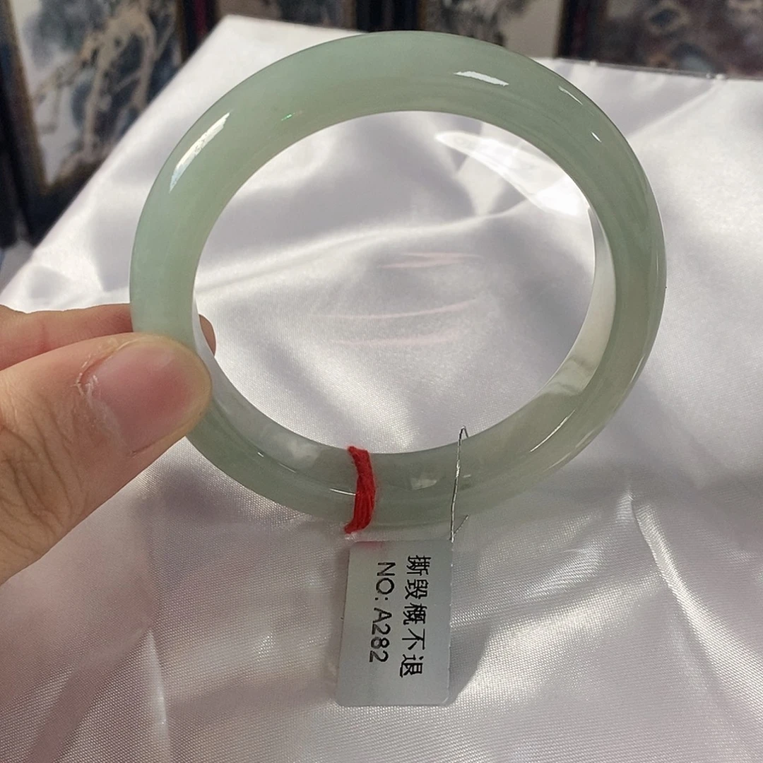 翡翠未镶嵌手镯56