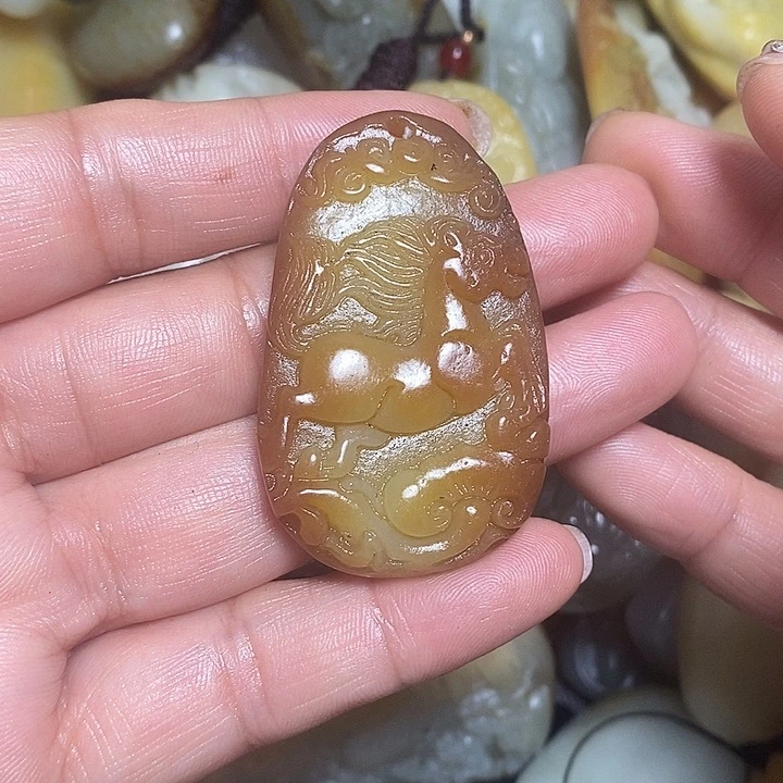 和田玉未镶嵌挂件