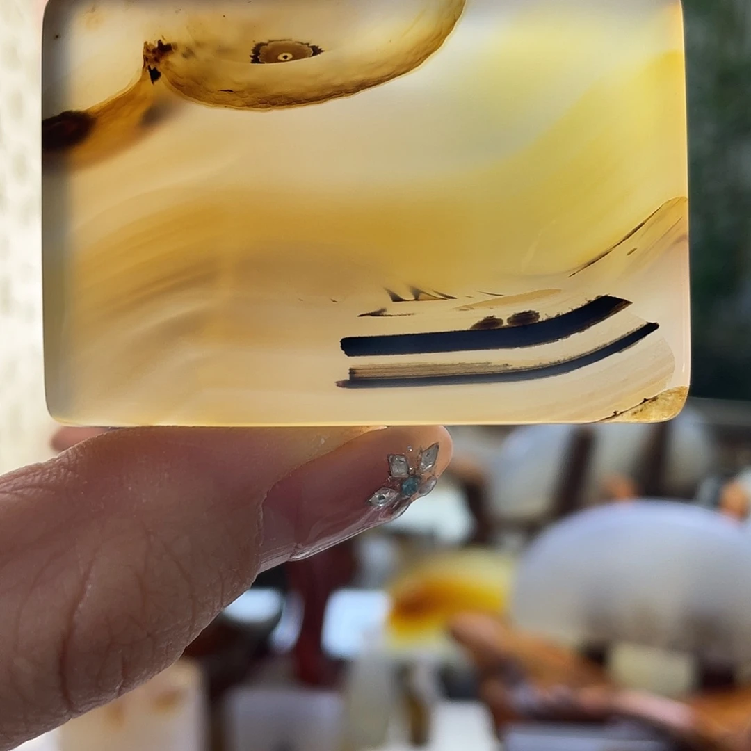 玛瑙/玉髓未镶嵌珠宝半成品