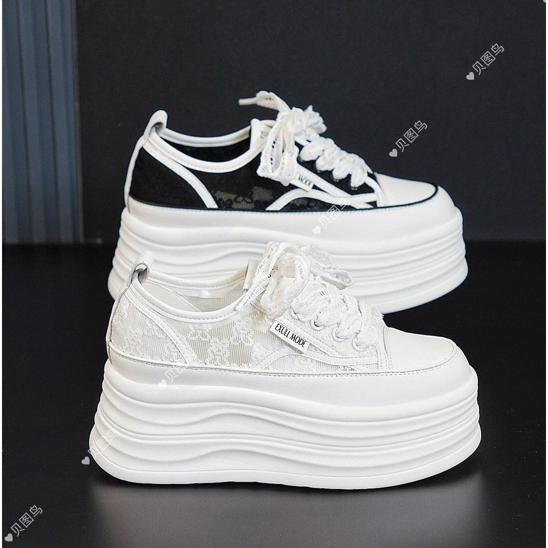 2025新款厚底小白鞋女舒适百搭休闲运动鞋小个增高面包鞋z