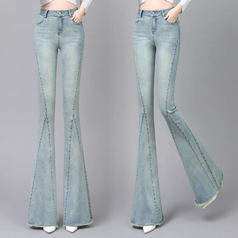 浅蓝色牛仔微喇叭裤女士高腰2025秋冬新款修身显瘦休闲百搭长裤子