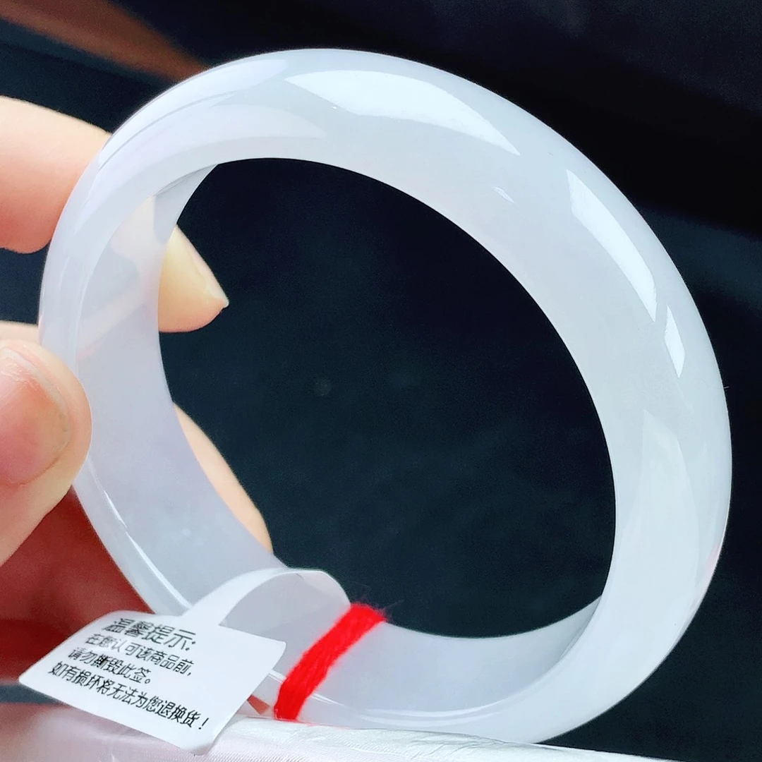 未镶嵌手镯翡翠60轮胎