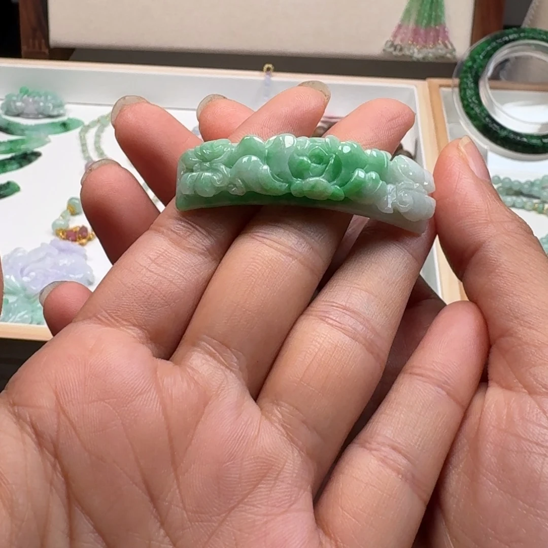 翡翠未镶嵌手链翡翠手牌