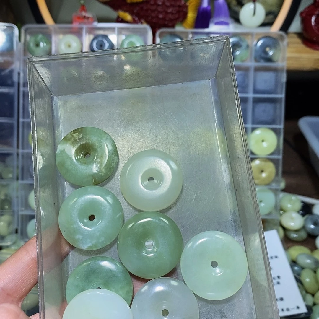 【闪购商品】蛇纹石玉其他未镶嵌45