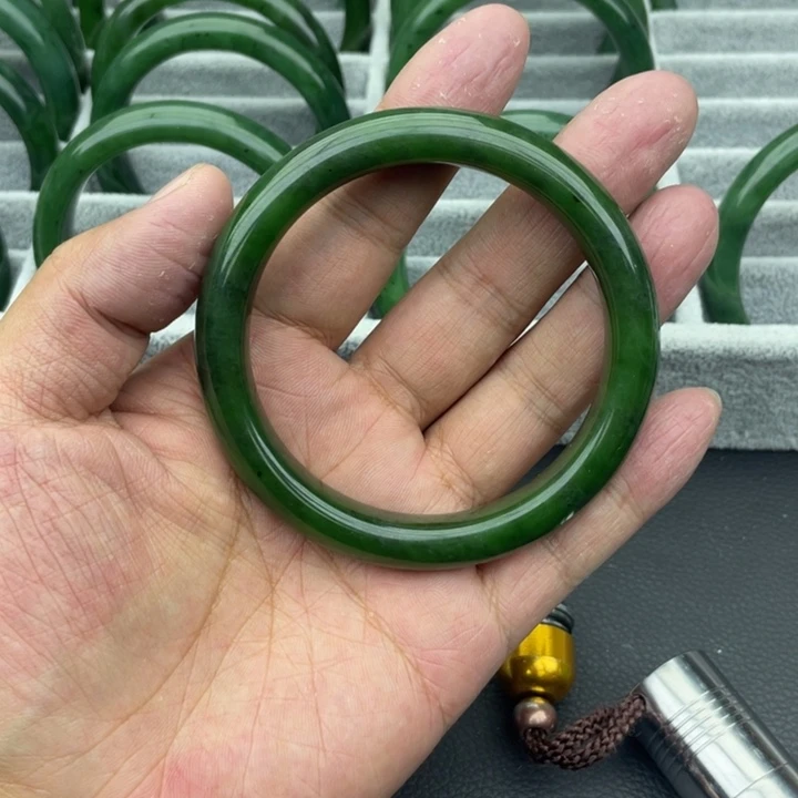 和田玉（碧玉）未镶嵌手镯56-64.4