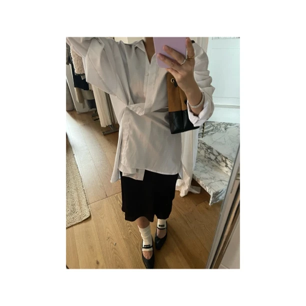 收腰绑带设计感白色衬衫女通勤显瘦百搭春秋上衣