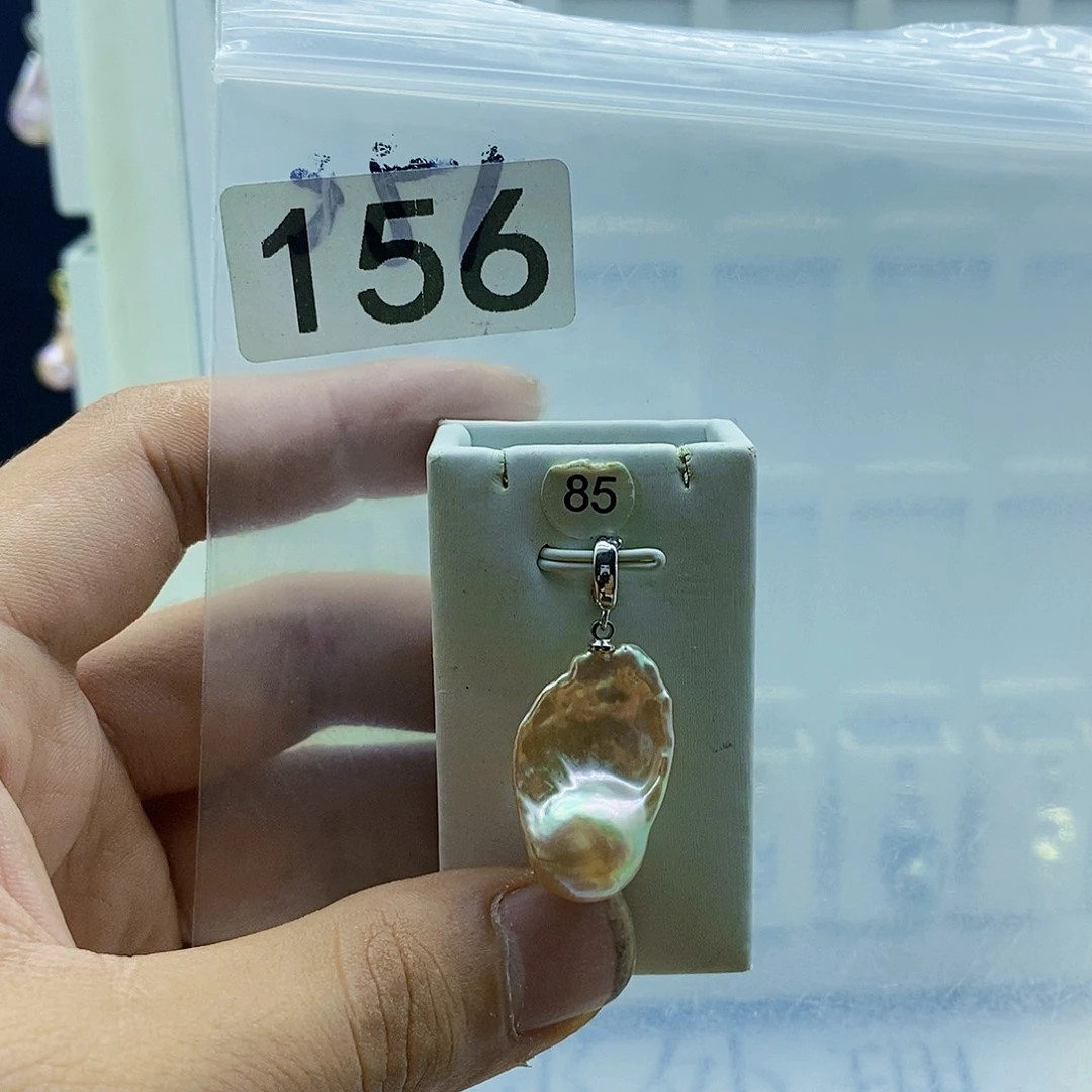 颈饰合金淡水珍珠