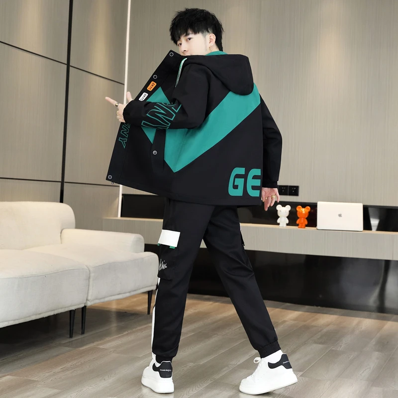 春秋季男士运动休闲外套装新款学生帅气青少年工装衣服两件套