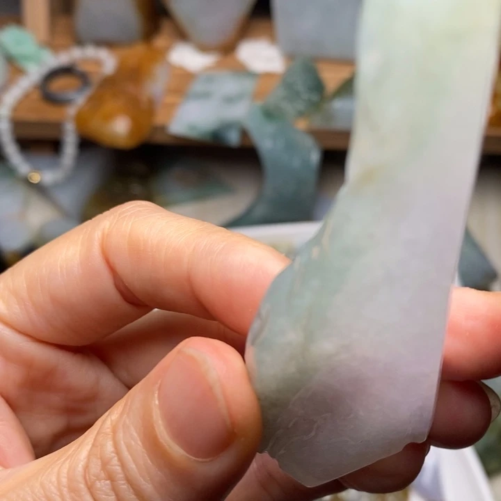 翡翠未镶嵌颈饰天然
