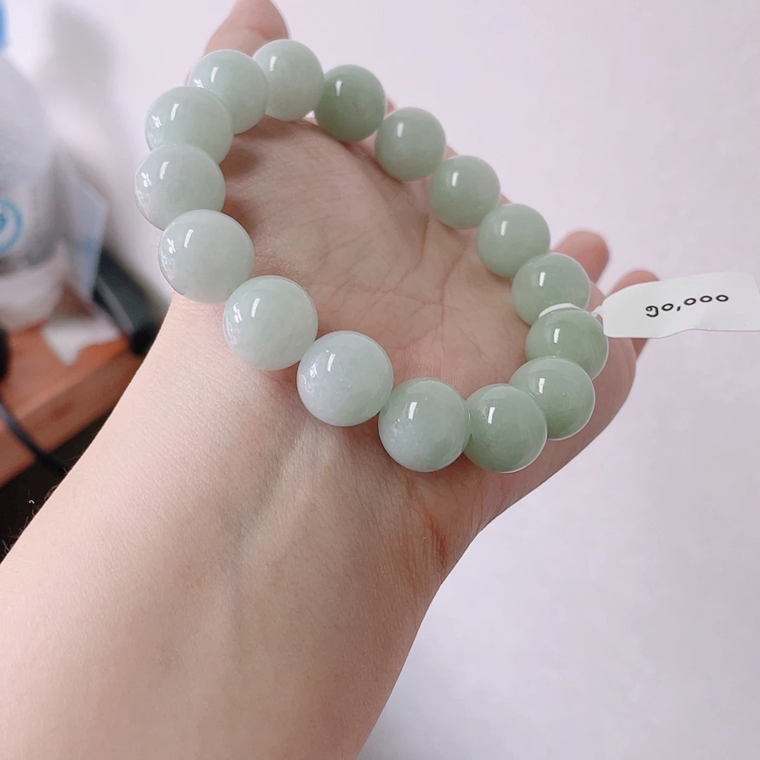 定制翡翠未镶嵌珠串