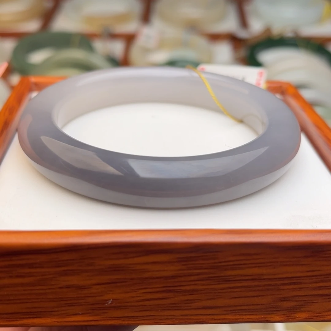 和田玉未镶嵌手镯57.9