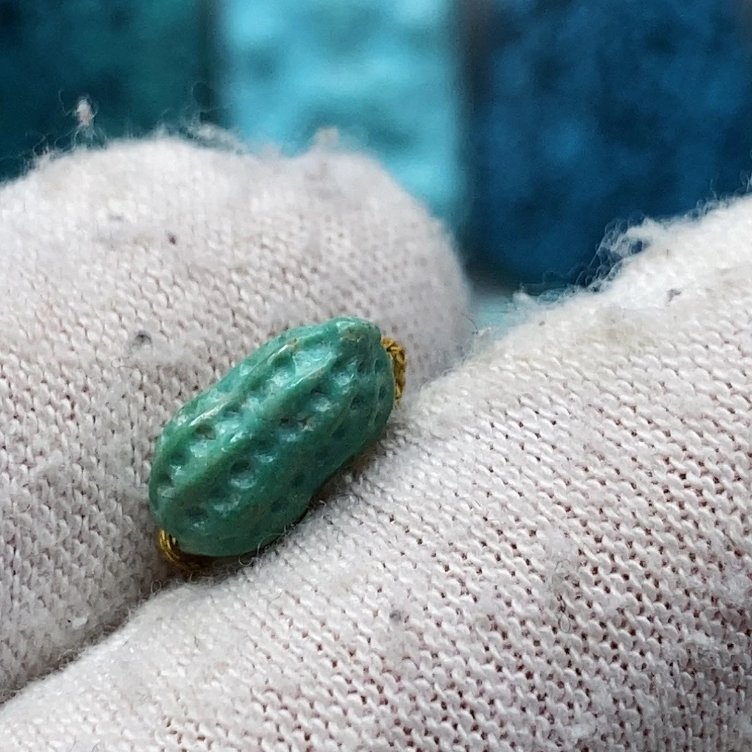 绿松石未镶嵌天然原矿 带武汉地大证书