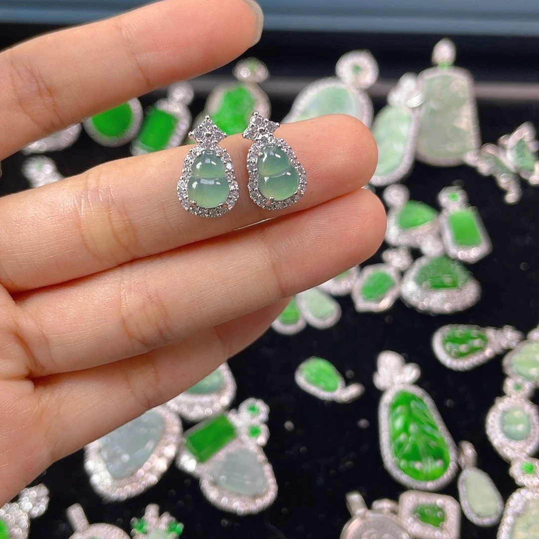 未镶嵌翡翠耳饰耳钉