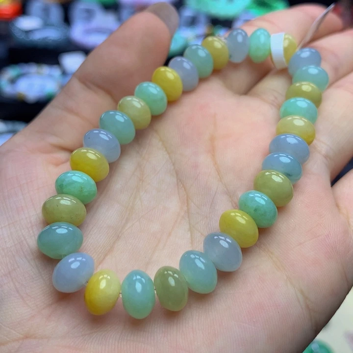 翡翠手链未镶嵌翡翠