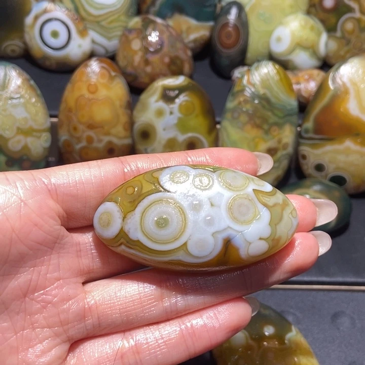 【闪购商品】未镶嵌玛瑙/玉髓珠宝奇石y y