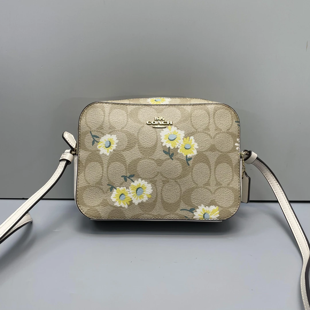 95新 COACH/蔻驰 白拼老花雏菊斜挎包18*13*6cmD122804
