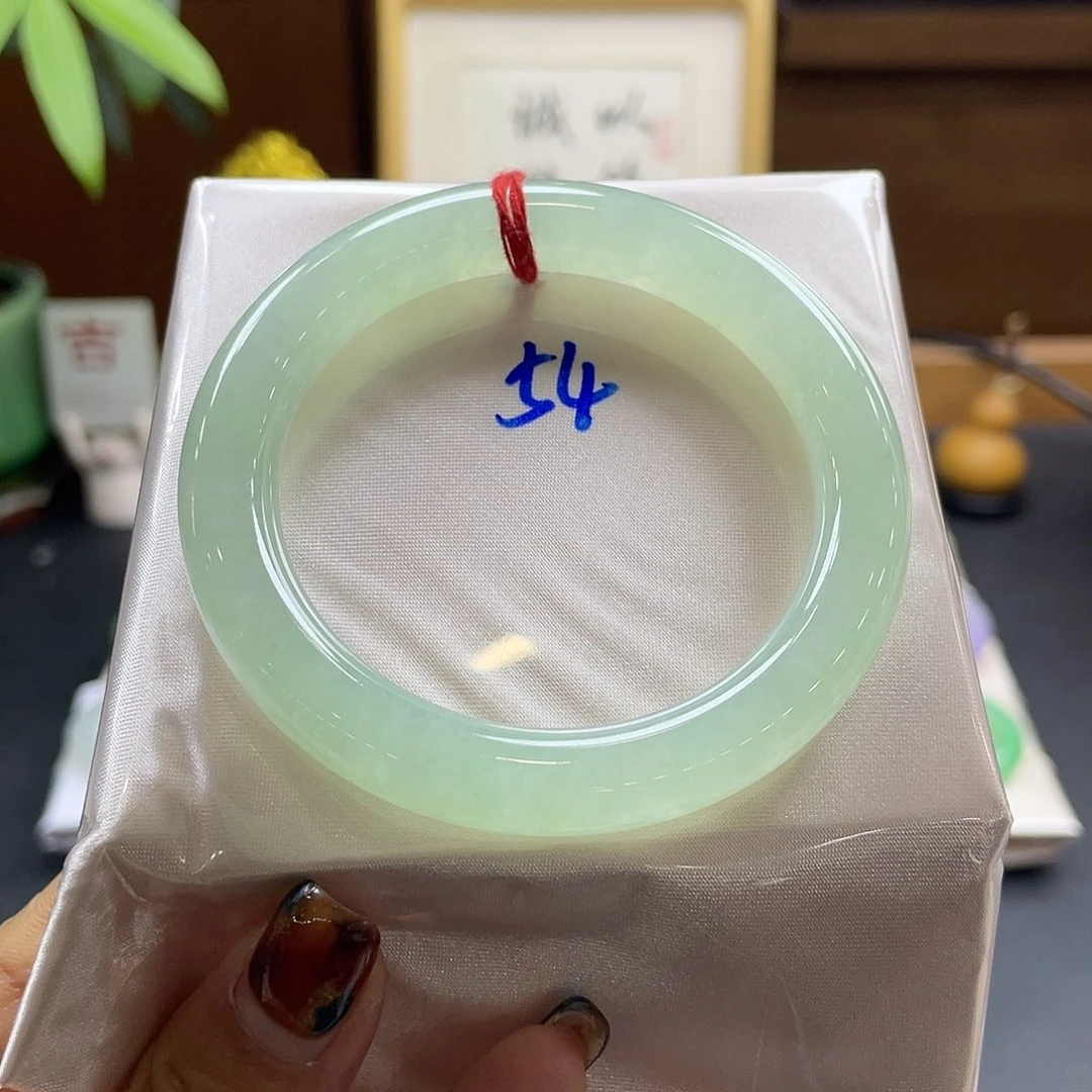 翡翠未镶嵌手镯30 号链接