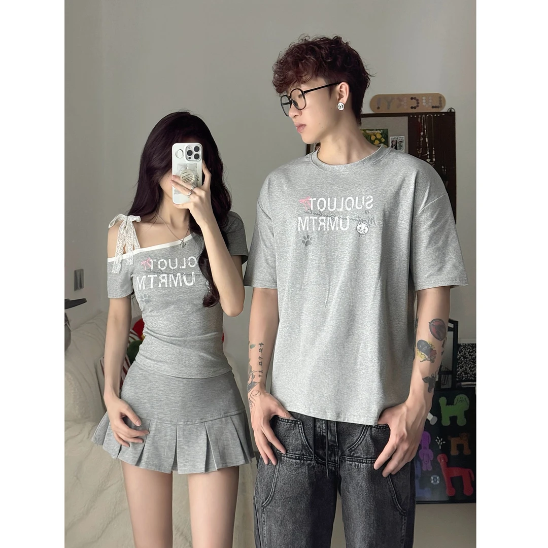 设计感短袖修身斜领蕾丝显瘦T恤网红学尚ins休闲宽松印花情侣装潮