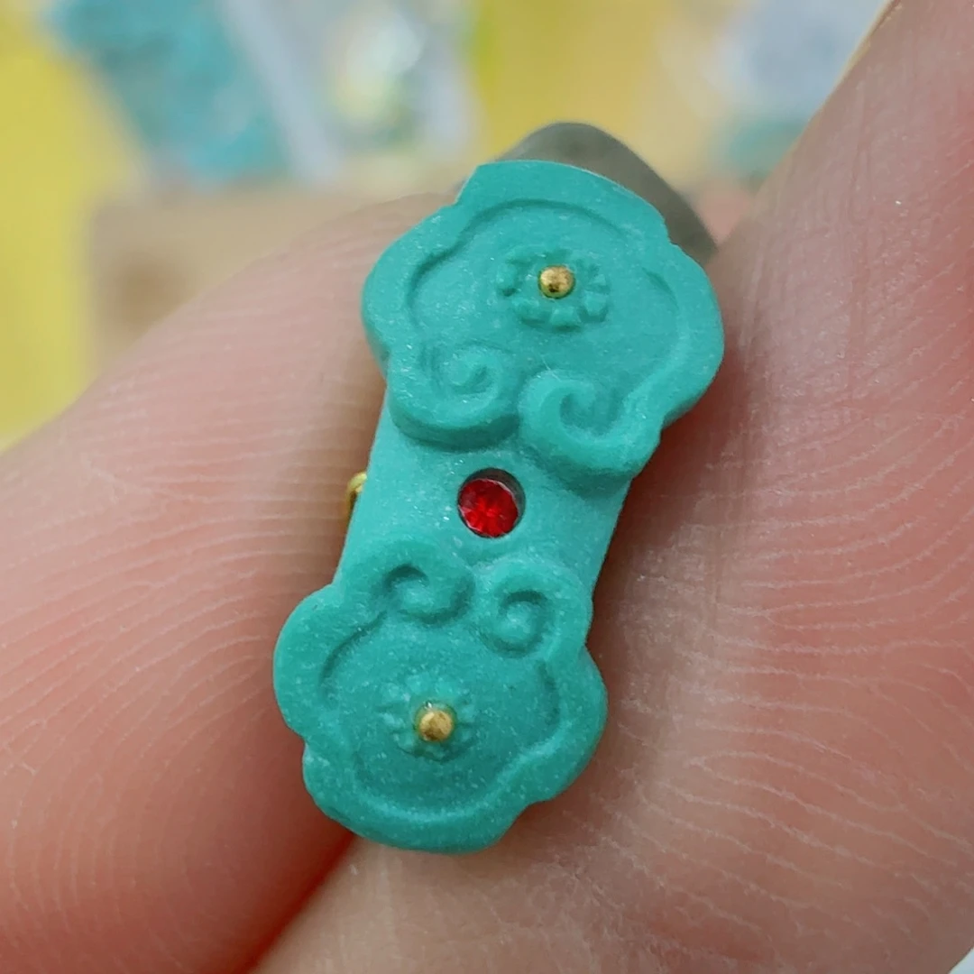 未镶嵌绿松石珠宝奇石