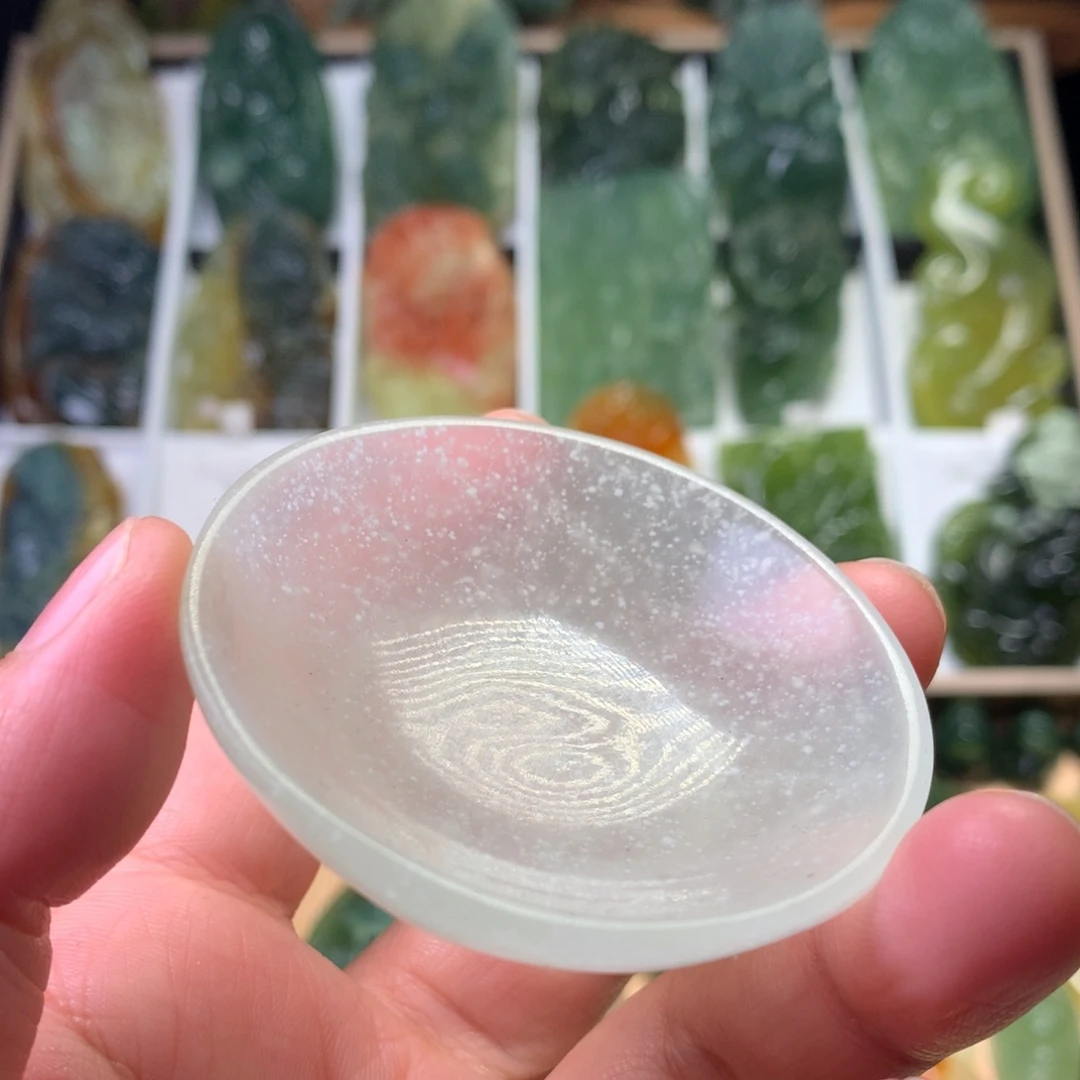 蛇纹石玉未镶嵌岫玉玉碟