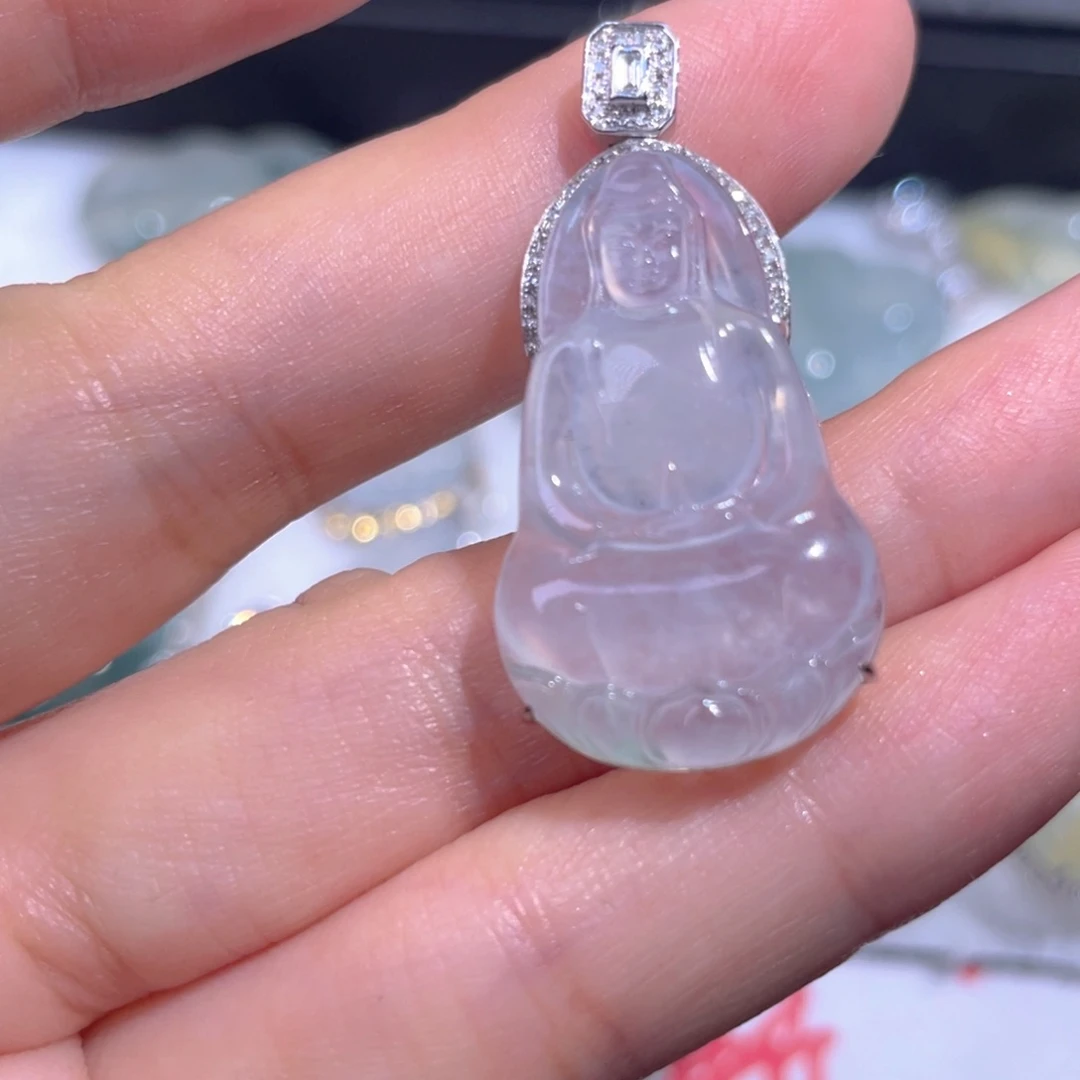颈饰18K金镶嵌翡翠翡翠