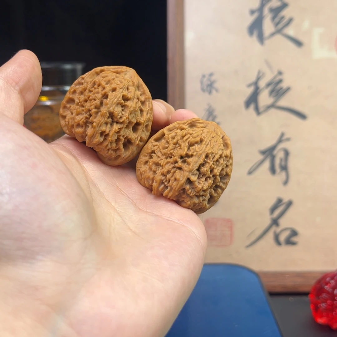 四***季文玩核桃吊坠南疆