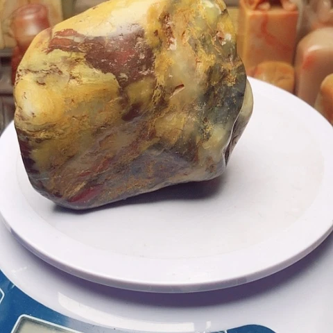 昌化石质地细腻柔软透气