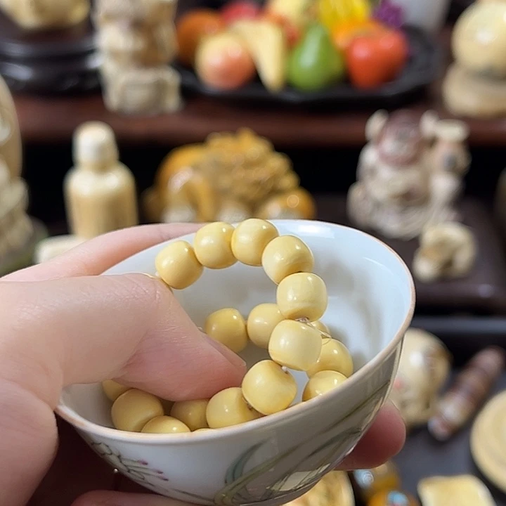 用***6瓷片精品雕刻工艺品