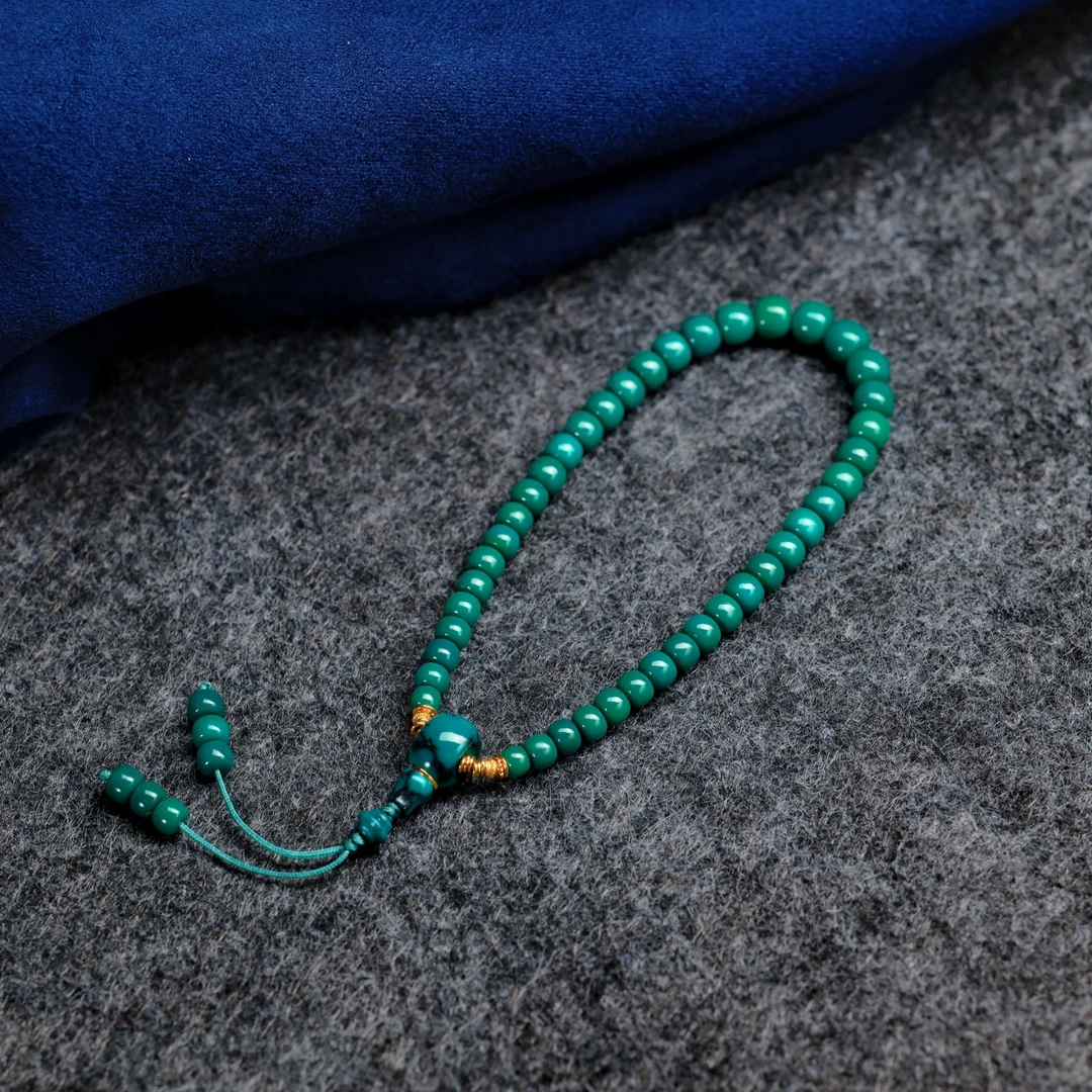 『易婵居甄选』-原矿绿松石老油绿塔链手持