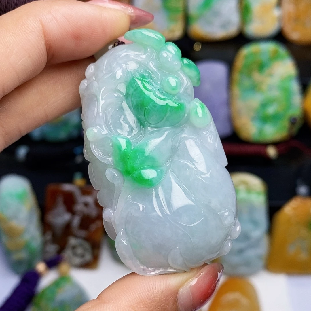 定制翡翠未镶嵌翡翠A货一品青莲