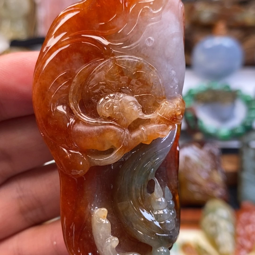 颈饰未镶嵌翡翠缅甸天然翡翠飞天