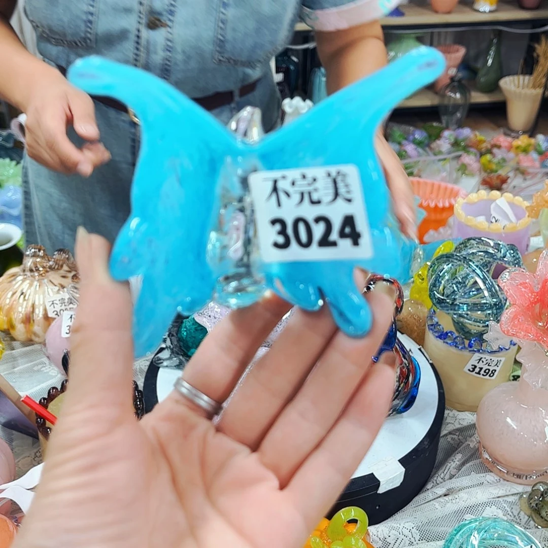 3024 家悦琉璃工艺品不完美