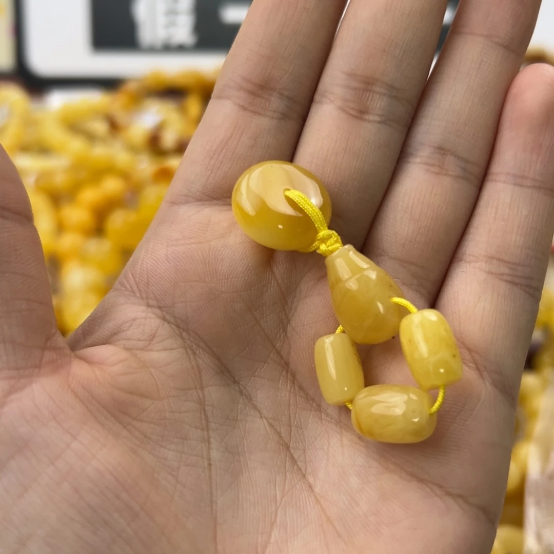 未镶嵌琥珀珠宝奇石