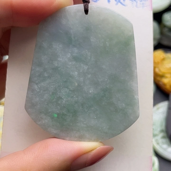 翡翠未镶嵌颈饰天然翡翠