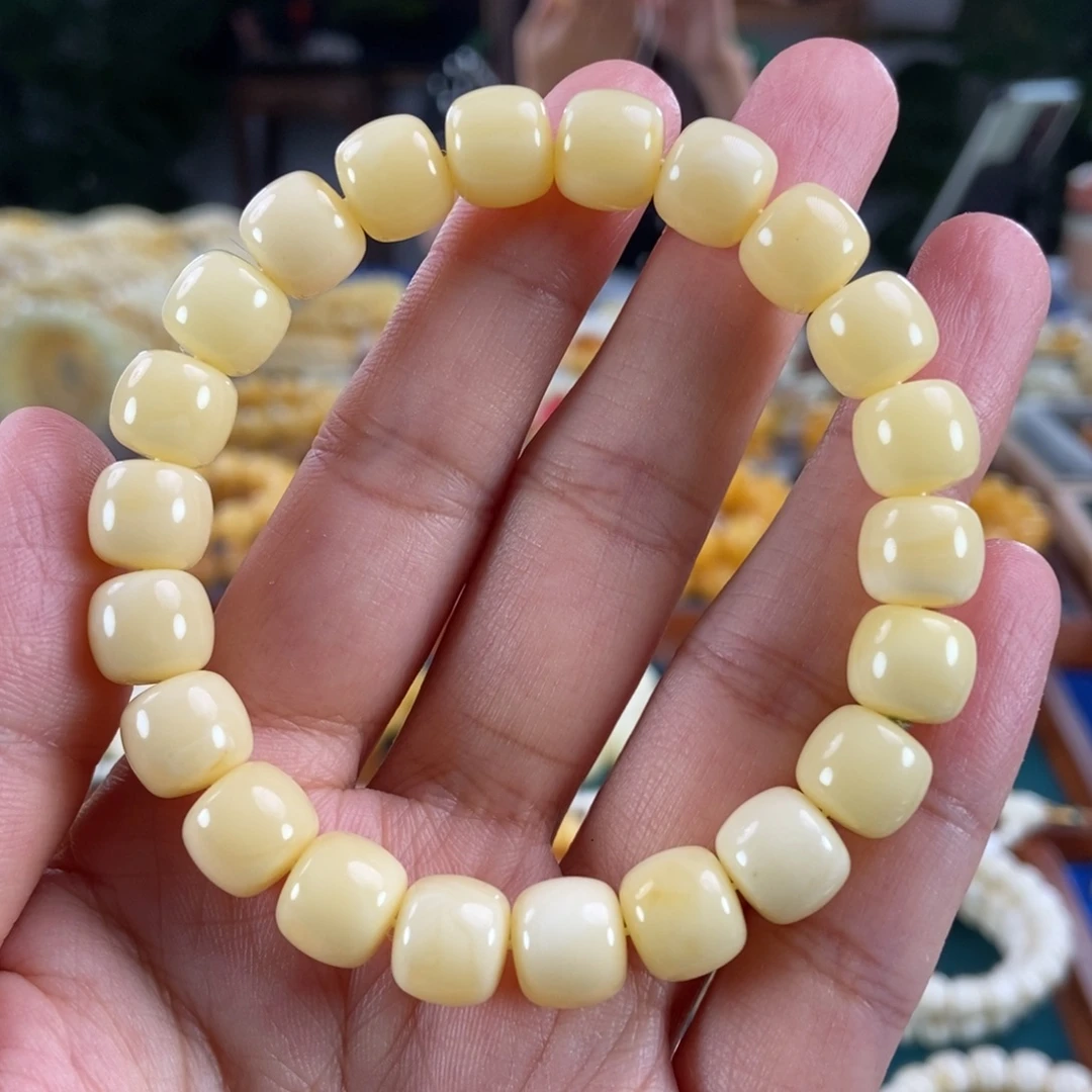 琥珀未镶嵌珠宝奇石10奶白浓蜡老型13.37