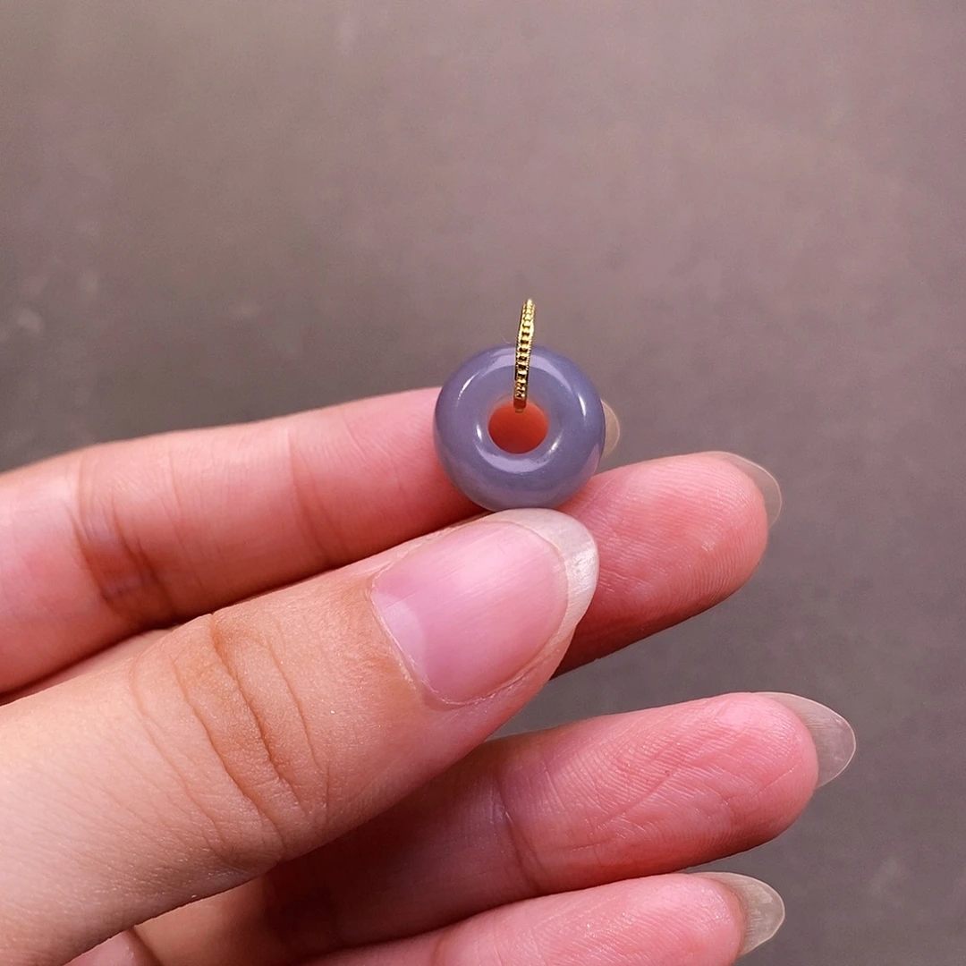 慈***馆和田玉18K金镶嵌颈饰